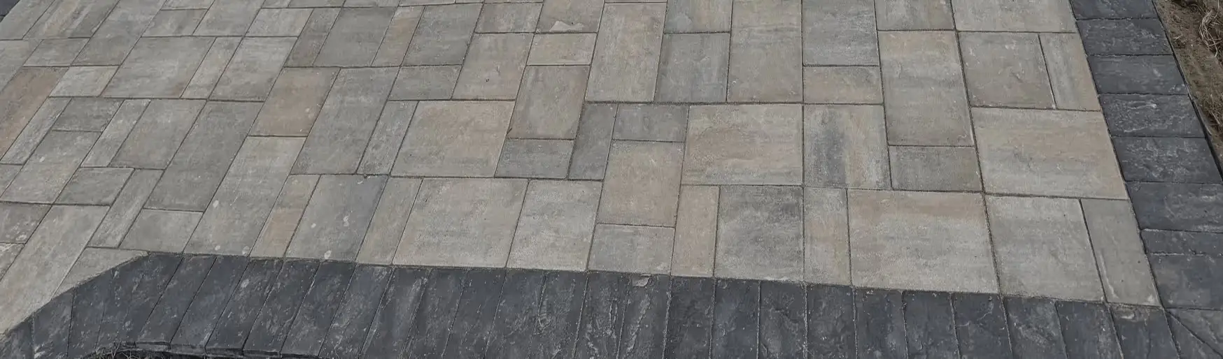 Large-format paver patio installed by JCM Construction in Northern New Jersey